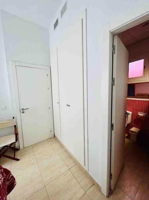 סביליה Apartamento Privado En Alameda De Hercules מראה חיצוני תמונה
